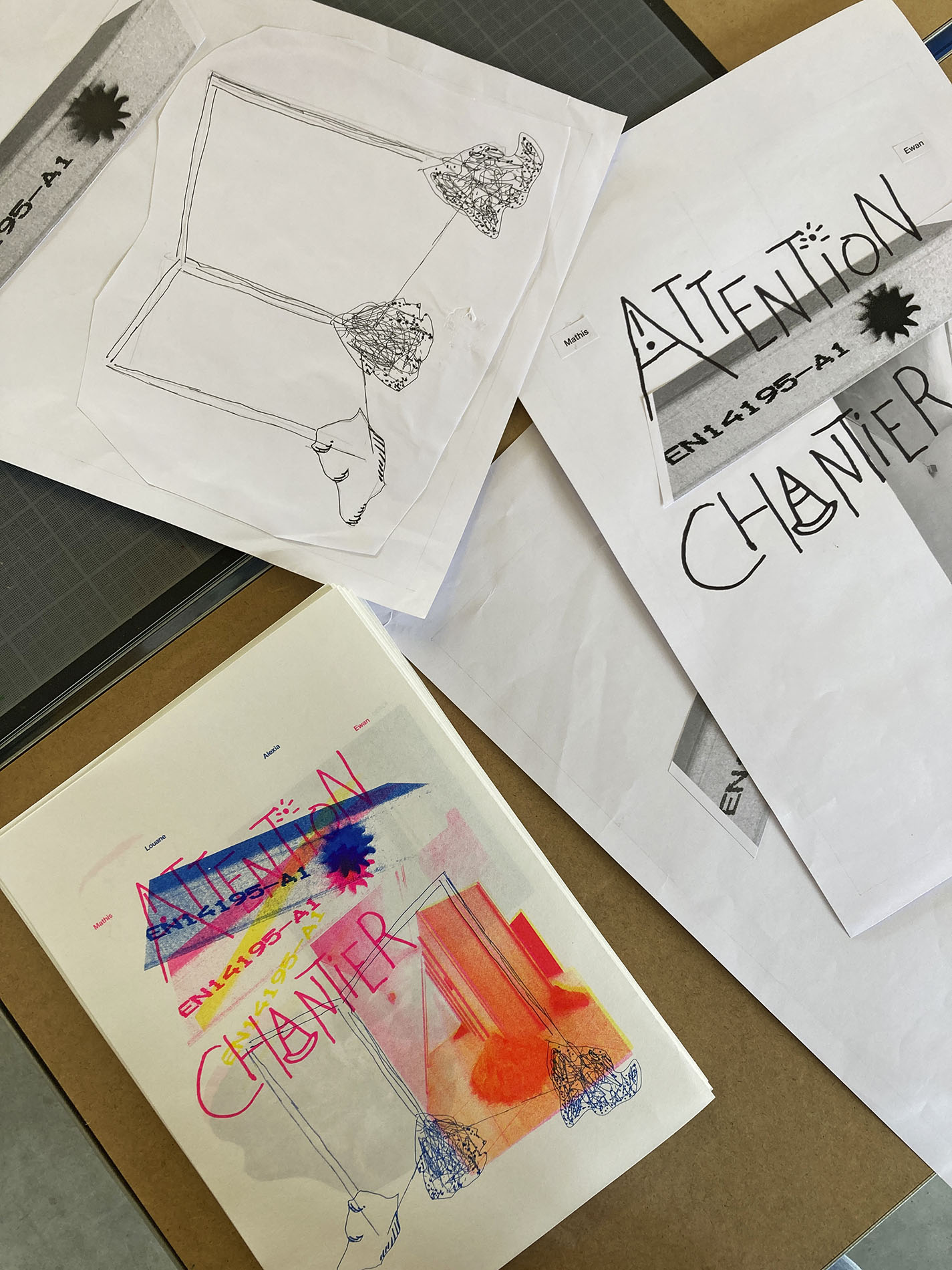 Atelier pédagogique de création d’un journal en risographie avec la classe de 6e PAC du Collège Olympe de Gouges.